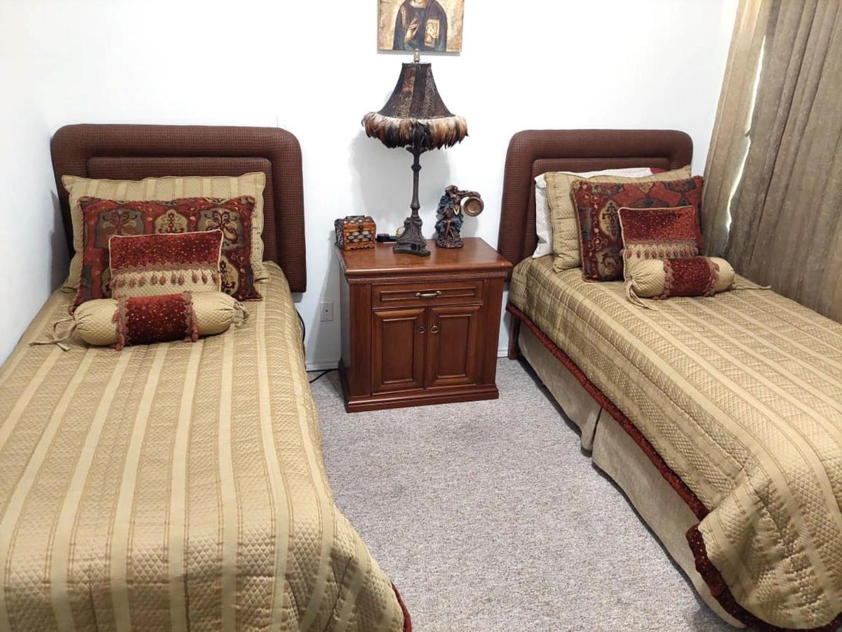 Beautifully Furnished 3Bd 2Br Pool Gated Condo In Mcallen, Tx Pharr Kültér fotó