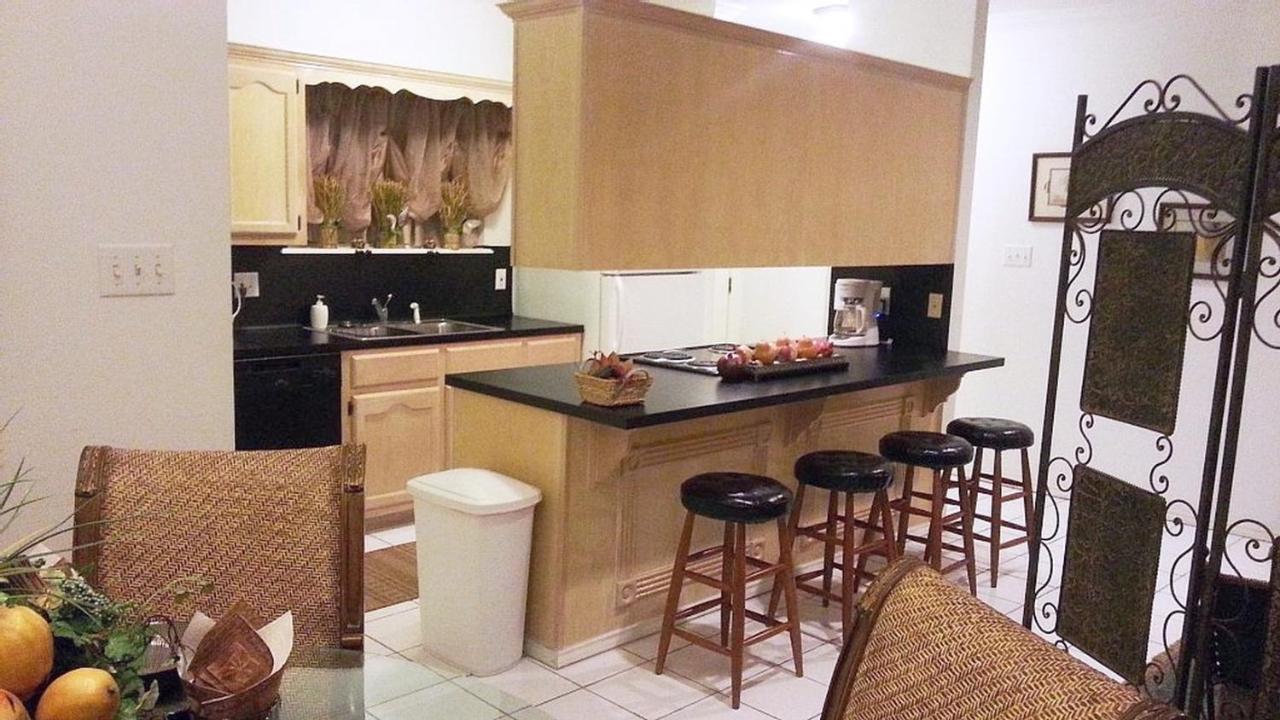 Beautifully Furnished 3Bd 2Br Pool Gated Condo In Mcallen, Tx Pharr Kültér fotó